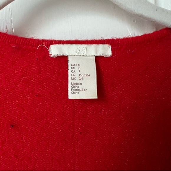 H&M V Neck Sweater | Red - Picture 3 of 4